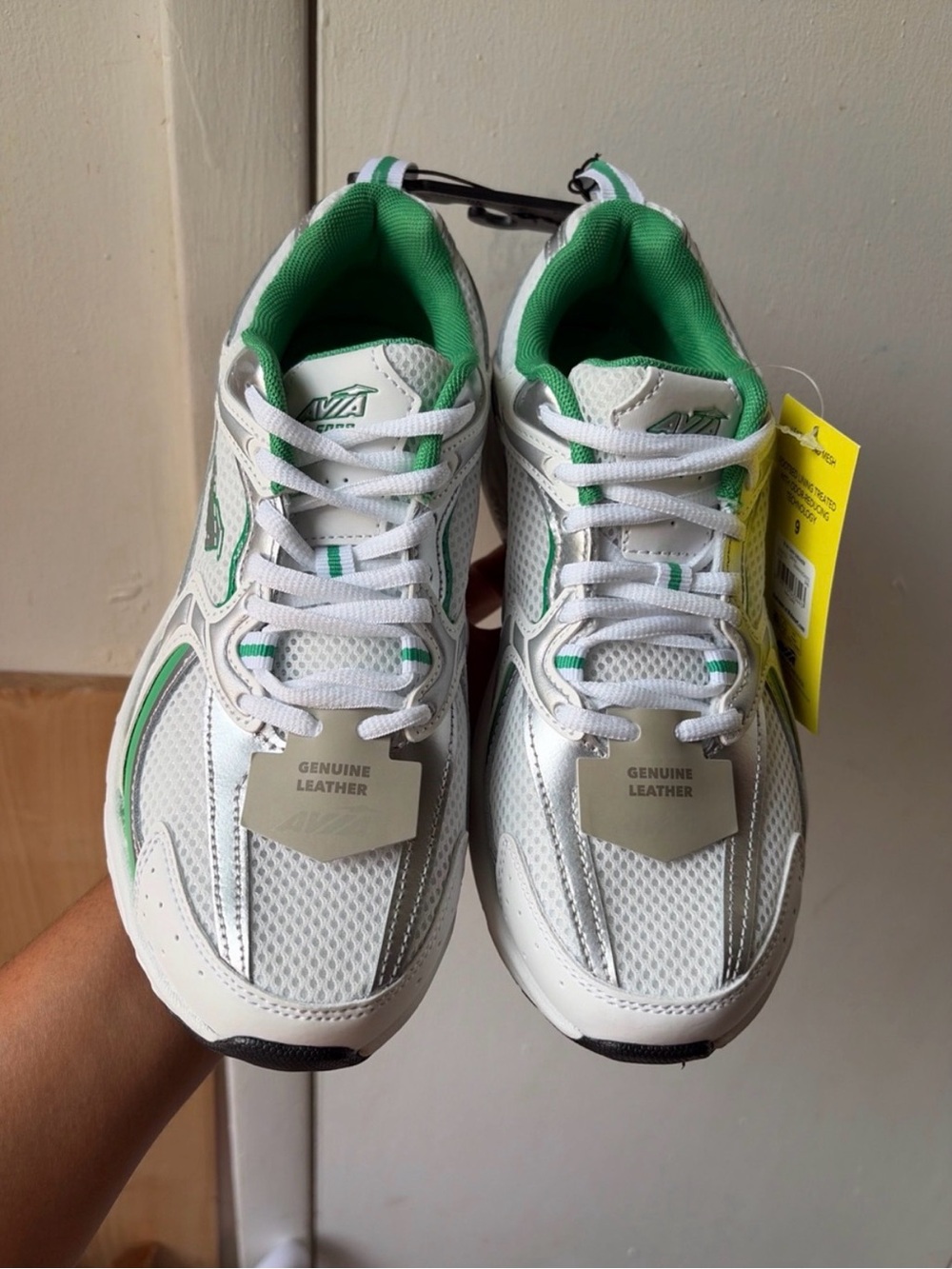 New Avia Shoes size 9